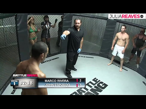 ❤️ Ultimate Fighter baise une fille à numéro juste après un combat sur le ring ☑  Sexe at us ☑